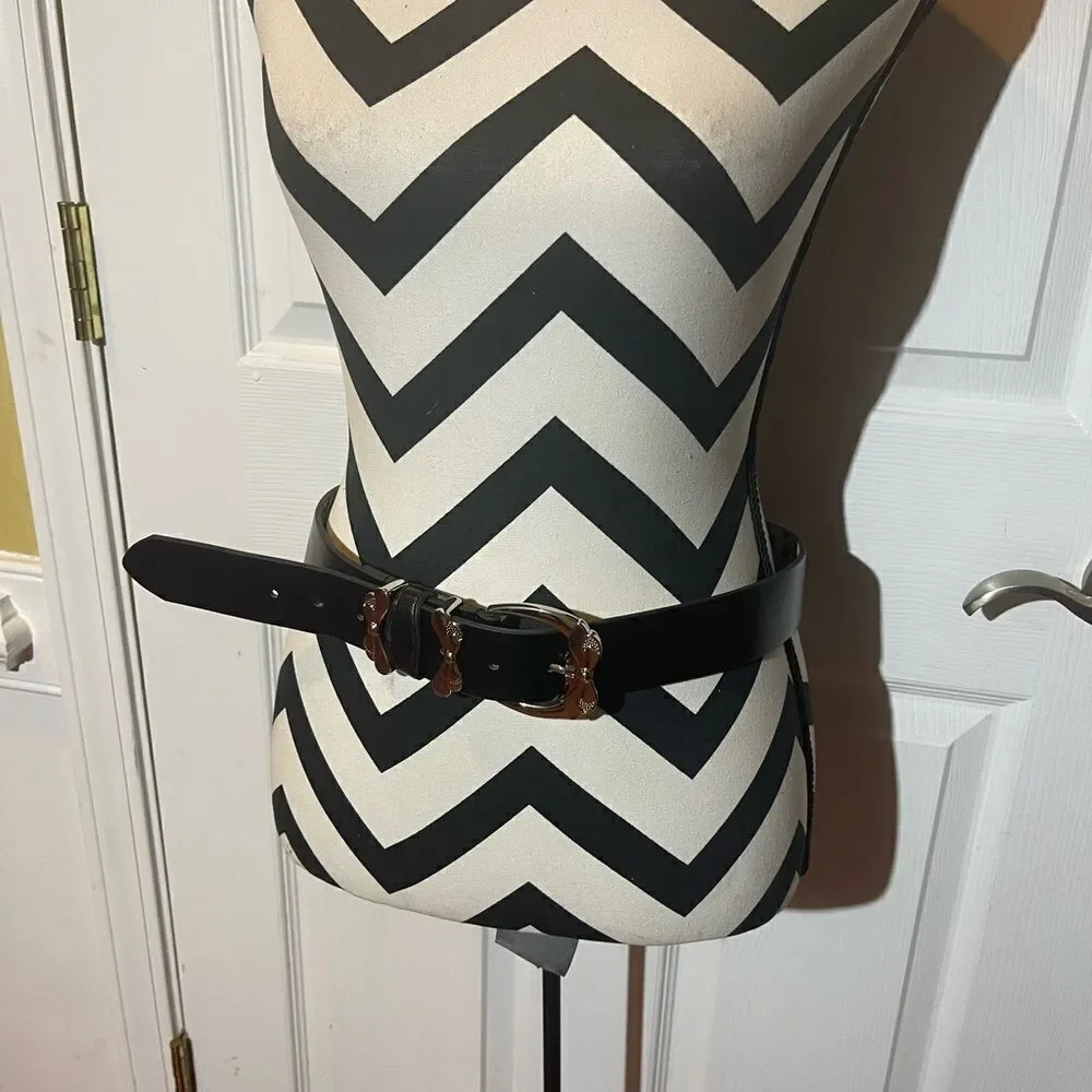Betsey Johnson synthetic Black medium Belt with silver to buckle gently used.